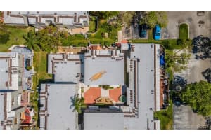 11644 NW 11th St, Pembroke Pines, FL 33026, Sold 07/13/21
