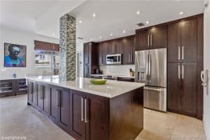 21146 NE 33rd Ave, Aventura, FL 33180, Sold 08/31/21