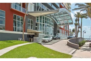1155 Brickell Bay Dr, Miami, FL 33131, Sold 06/25/21