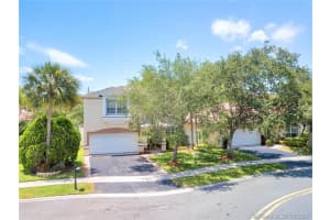 100 Gables Blvd, Weston, FL 33326, Sold 09/27/21