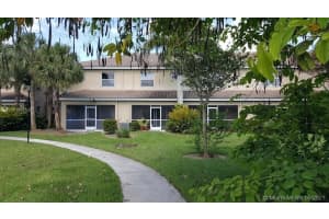 210 SW 120th Ave, Pembroke Pines, FL 33025, Sold 06/22/21