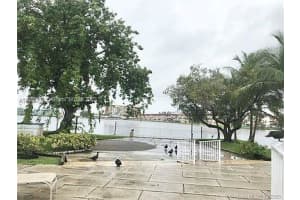 1550 NE 191st St, Miami, FL 33179, Sold 03/28/22