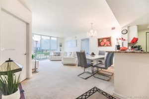 19501 W Country Club Dr, Aventura, FL 33180, Sold 02/03/22