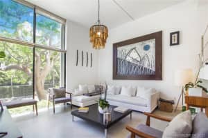 253 E Enid Dr, Key Biscayne, FL 33149, Sold 07/02/21
