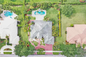 13824 SW 42nd St, Davie, FL 33330, Sold 06/09/21