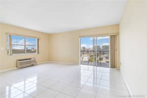 400 Kings Point Dr, Sunny Isles Beach, FL 33160, Sold 08/24/21
