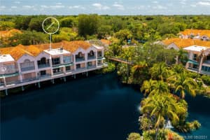 8860 SW 67th Ct, Pinecrest, FL 33156, Sold 07/09/21