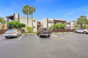 421 NW 107th Ave, Miami, FL 33172, Sold 04/01/22