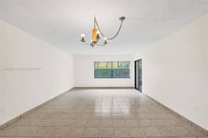 421 NW 107th Ave, Miami, FL 33172, Sold 04/01/22