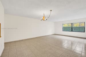 421 NW 107th Ave, Miami, FL 33172, Sold 04/01/22