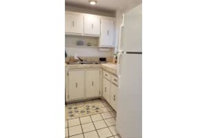 220 SW 9th Ave, Hallandale Beach, FL 33009, Sold 06/10/21