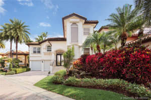 13687 Deering Bay Dr, Coral Gables, FL 33158, Sold 10/05/21