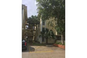 11925 NE 2nd Ave b305, Miami, FL 33161, Sold 08/13/21