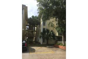 11925 NE 2nd Ave b305, Miami, FL 33161, Sold 08/13/21