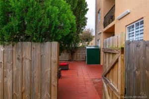 17415 NW 75th Pl, Hialeah, FL 33015, Sold 06/25/21