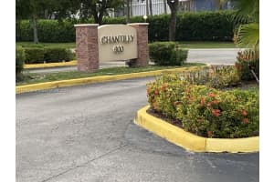 900 NE 195th St, Miami, FL 33179, Sold 11/30/21