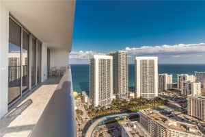 4010 S Ocean Dr t3608, Hollywood, FL 33019, Sold 11/23/21