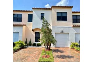 20921 NW 1st Ct, Pembroke Pines, FL 33029, Sold 06/04/21