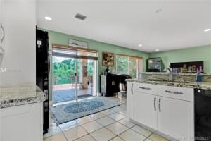 16303 SW 81st St, Miami, FL 33193, Sold 06/25/21