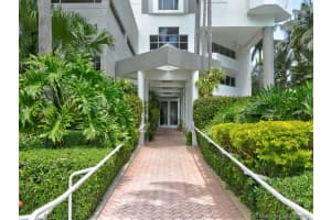 1621 Bay Rd, Miami Beach, FL 33139, Sold 09/01/21