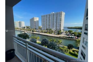 400 Kings Point Dr, Sunny Isles Beach, FL 33160, Sold 11/22/21