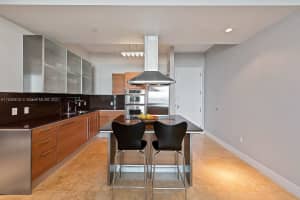 218 SE 14th Terrace #200, Miami, FL 33131, Sold 11/19/21