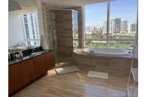 15901 Collins Ave, Sunny Isles Beach, FL 33160, Sold 09/02/21