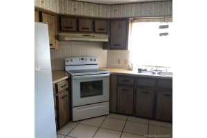 21661 S Heritage Cir, Pembroke Pines, FL 33029, Sold 11/01/21