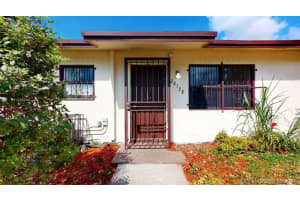 28138 SW 142nd Ct, Homestead, FL 33033, Sold 06/04/21