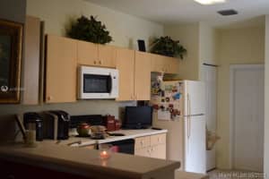 3880 Tree Top Dr, Weston, FL 33332, Sold 07/28/21