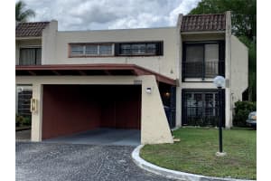 6502 Kendale Lakes Dr, Miami, FL 33183, Sold 08/09/21