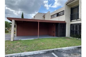 6502 Kendale Lakes Dr, Miami, FL 33183, Sold 08/09/21