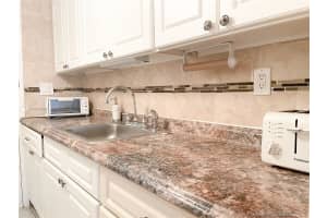1355 NE 167th St, Miami, FL 33162, Sold 12/10/21