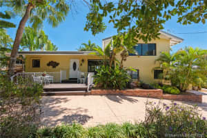 420 SW 18th Ave, Fort Lauderdale, FL 33312, Sold 07/01/21