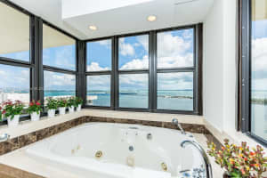 1901 Brickell Ave D, Miami, FL 33129, Sold 03/23/22