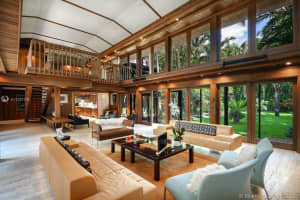 5045 SW 82nd St, Miami, FL 33143, Sold 12/17/21