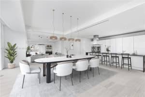 4701 Meridian Ave, Miami Beach, FL 33140, Sold 05/06/22