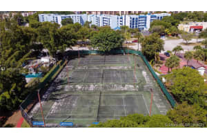 9403 Fontainebleau Blvd, Miami, FL 33172, Sold 08/31/21