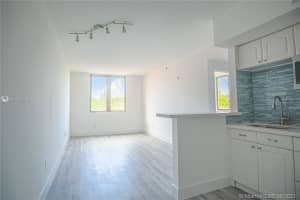 2630 SW 28th St, Coral Gables, FL 33133, Sold 08/04/21