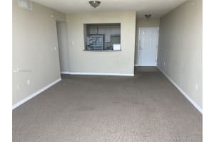 900 SW 8th St #500, Miami, FL 33130, Sold 06/16/21