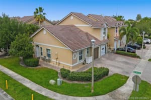 9089 NW 55th St, Sunrise, FL 33351, Sold 06/14/21