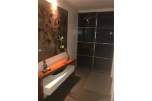 10345 NW 43rd Terrace, Doral, FL 33178, Sold 07/30/21