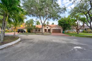 8826 NW 194th Terrace, Hialeah, FL 33018, Sold 06/14/21
