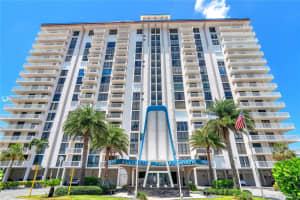 1500 S Ocean Dr #2i, Hollywood, FL 33019, Sold 08/09/21