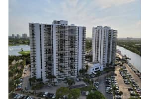 20505 E Country Club Dr, Miami, FL 33180, Sold 10/15/21