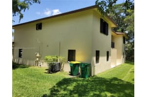 6178 Laurel Ln, Tamarac, FL 33319, Sold 11/09/21