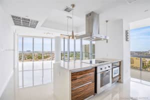 1100 Biscayne Blvd, Miami, FL 33132, Sold 07/02/21