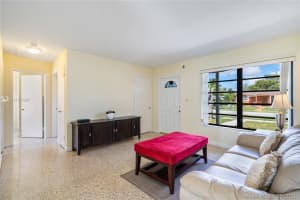 20431 NW 24th Ct, Miami Gardens, FL 33056, Sold 06/16/21