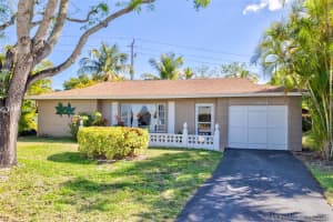 8904 NW 70th St, Tamarac, FL 33321, Sold 06/24/21