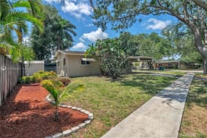 9400 SW 51st St, Cooper City, FL 33328, Sold 06/18/21